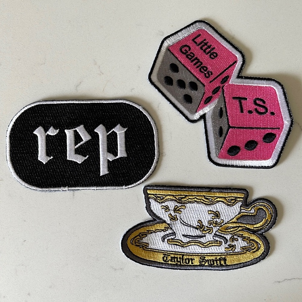 Taylor Swift - Reputation Patches (missing snake)